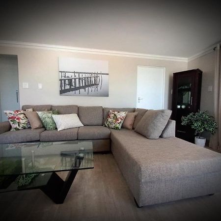 Bay-Side Apartment, Gordon'S Bay Exterior foto